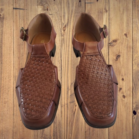 Brown Leather Fisherman Women's Size 7 Sandals - Picture 2 of 7